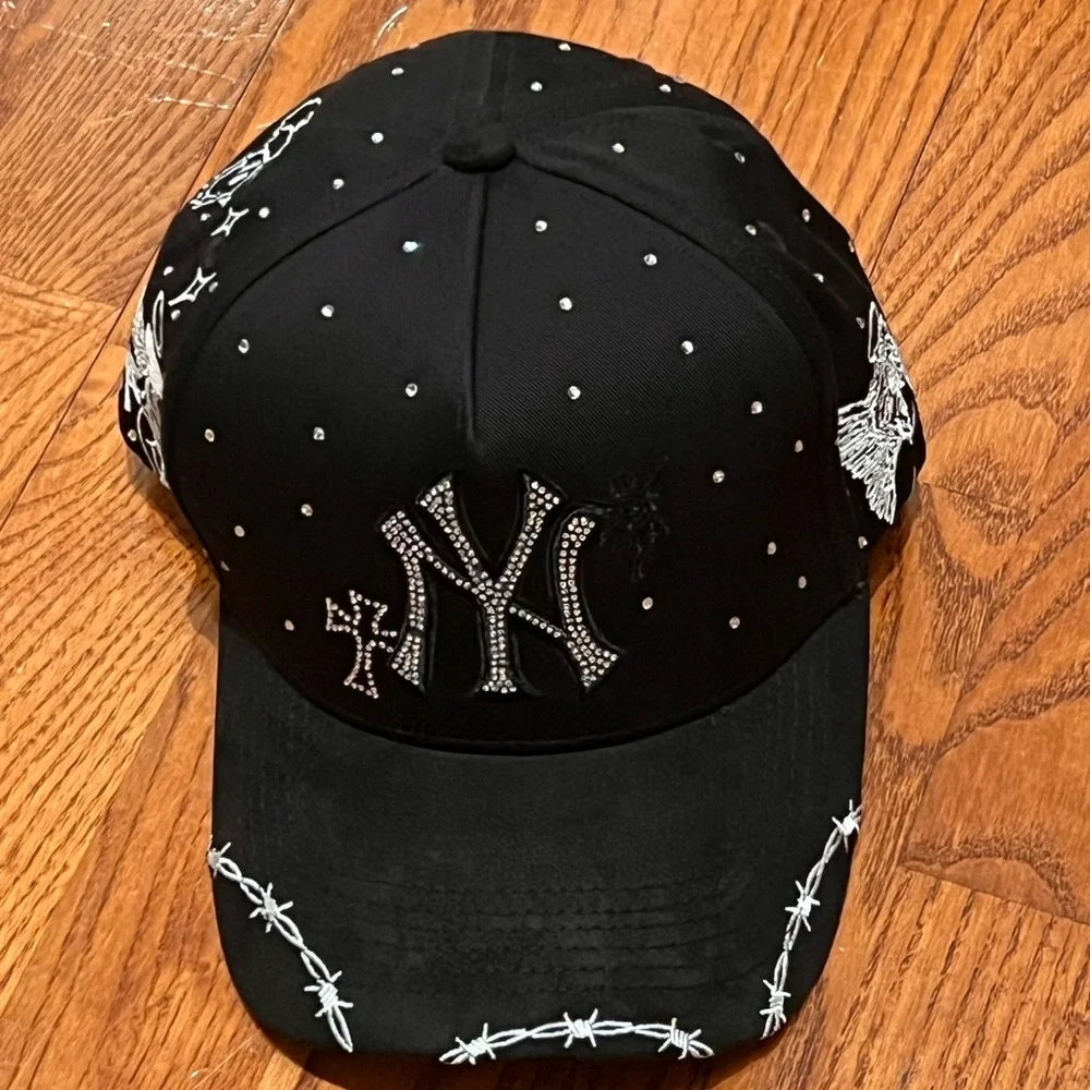 Black Embellished NY Cap - Picture 1 of 6